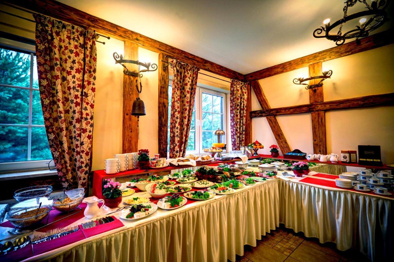 Osada Dankow Hotel Miłomłyn Buitenkant foto