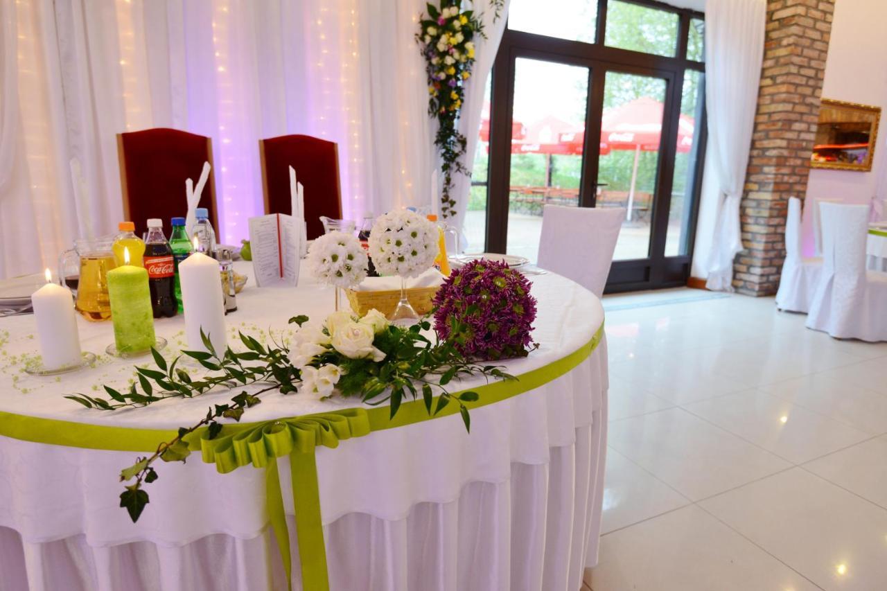 Osada Dankow Hotel Miłomłyn Buitenkant foto